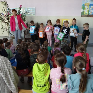 Agata Cieszyńska w przedszkolu w Kołbaskowie
