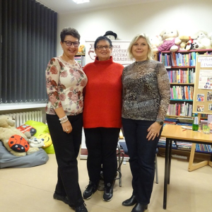 Zdjęcie autorki i bibliotekarek