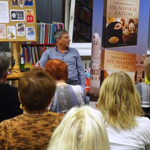 Igor Kaczmarczyk na spotkaniu autorskim